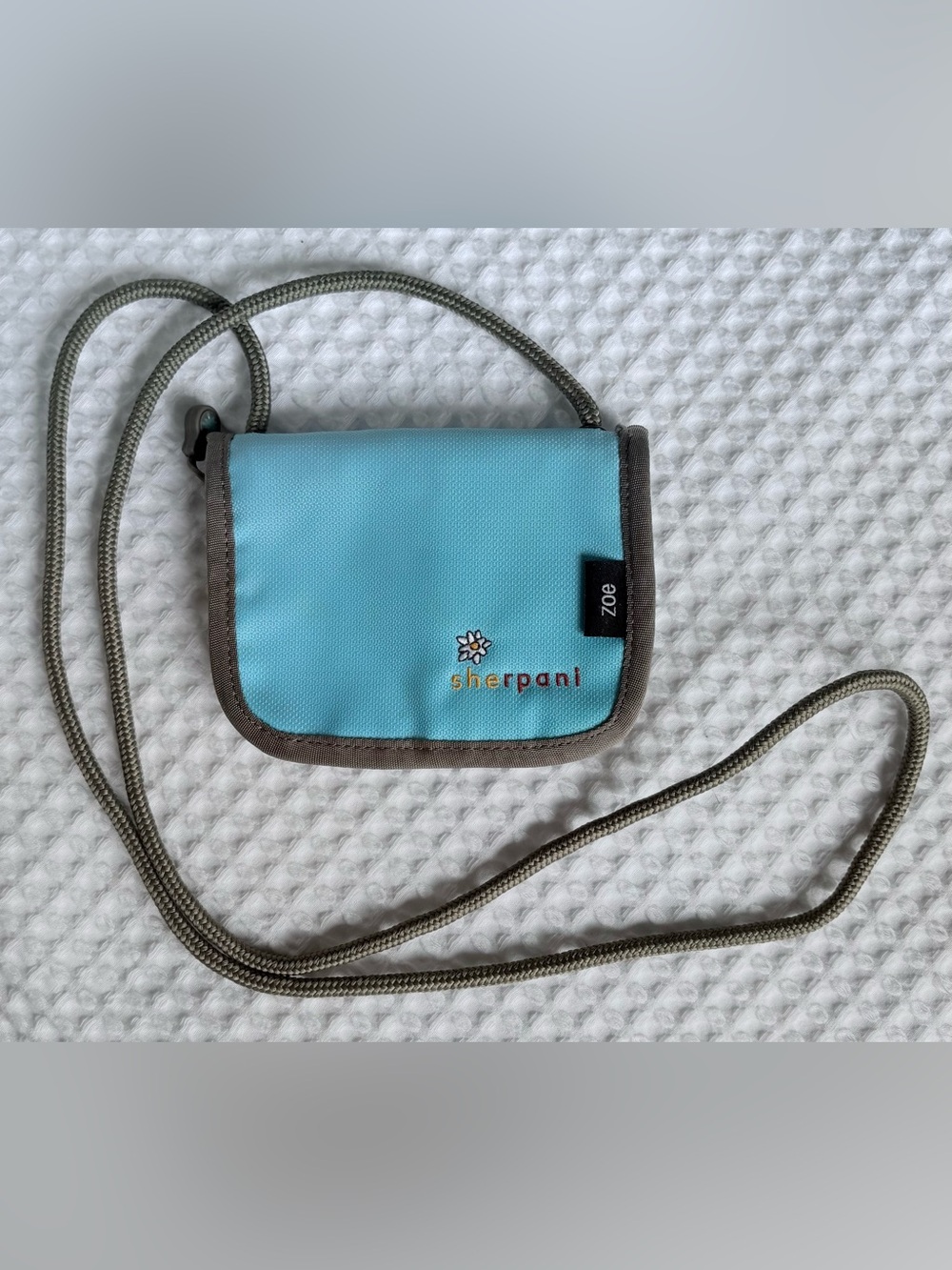 Sherpani wallet bag